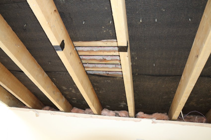 Exposing the roof tiles from the inside